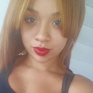 Meet your Posher, Jazmine